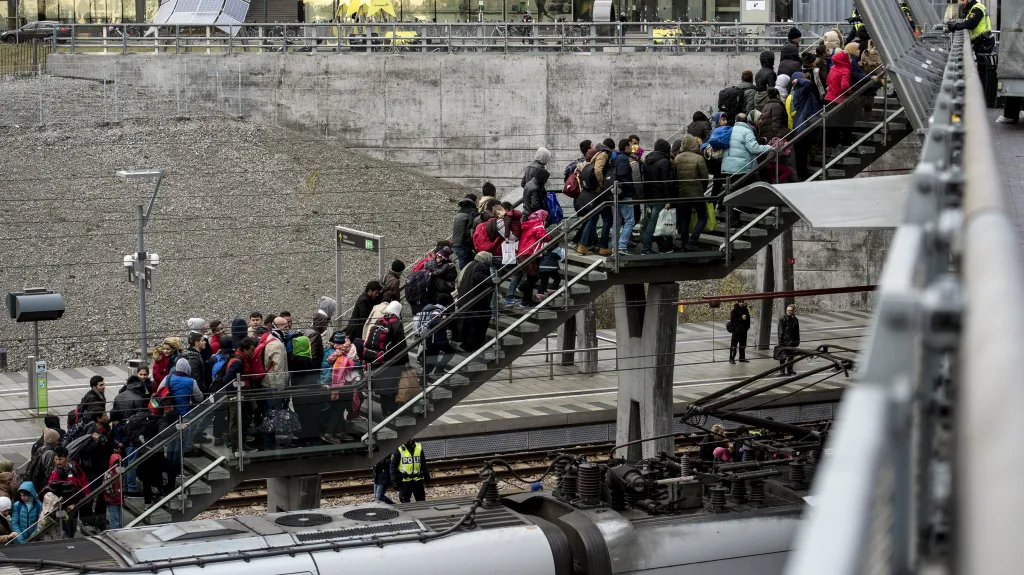 Migranti mířící z Dánska do Švédska