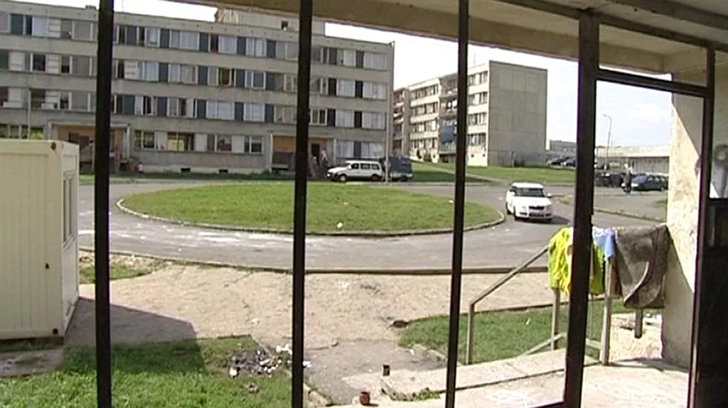 Panelák v Chánově