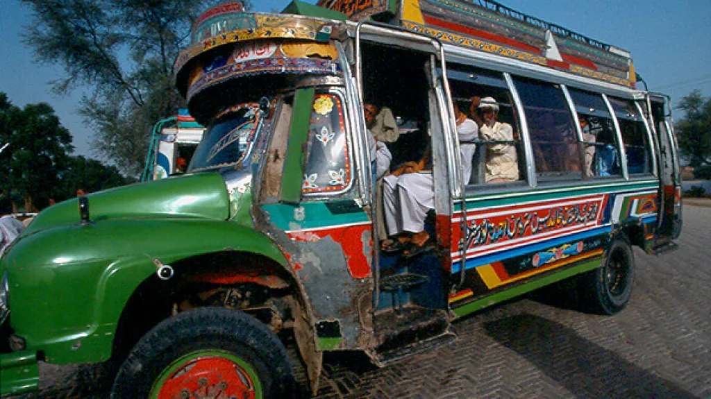 Pákistánský autobus