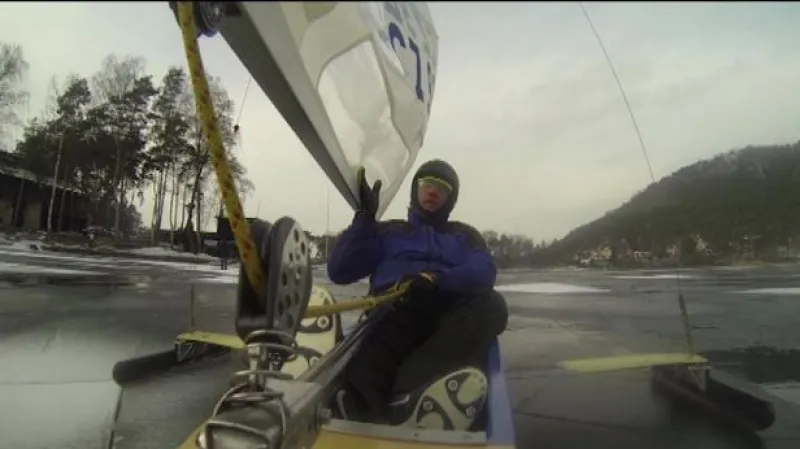 Lucie Pokorná o bruslení na Máchově jezeře