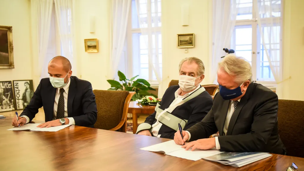 Podpis memoranda mezi společnostmi Czechoslovak Group a Rheinmetall AG z listopadu 2020