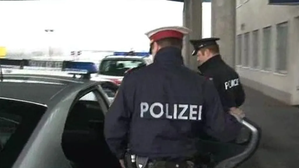 Čeští a rakouští policisté v pohraničí spojili síly