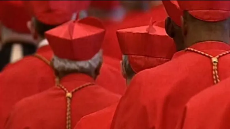 Benedikt XVI. změnil pravidla pro konkláve