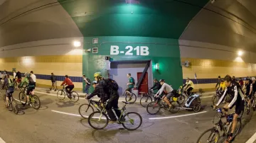 Velká jarní cyklojízda v tunelu Blanka