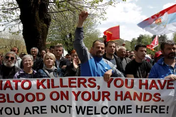 Černá Hora může do NATO, schválil tamní parlament. Rusko chystá odvetu