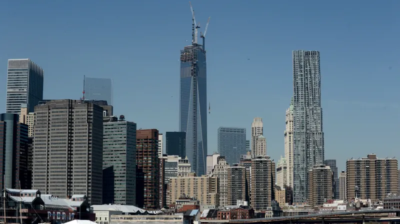 Světové obchodní středisko dostalo špičku