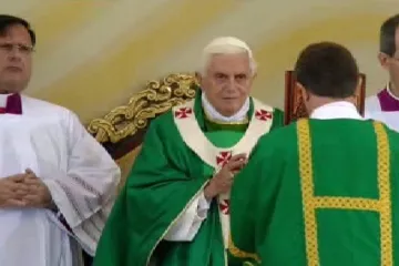 Na brněnskou mši dorazilo sto dvacet tisíc lidí