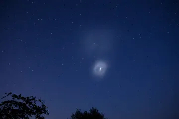 OBRAZEM: „UFO“ nad Českem byla raketa Falcon