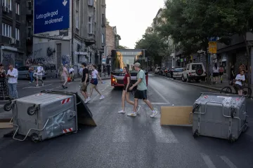 Demonstranti v Srbsku staví barikády. „Všichni budete zatčeni,“ pohrozil Vučić
