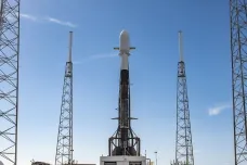Raketa Falcon vynesla do kosmu českou družici VZLUSat-2