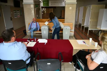 Maďaři volí parlament. Účast už překonala rekord
