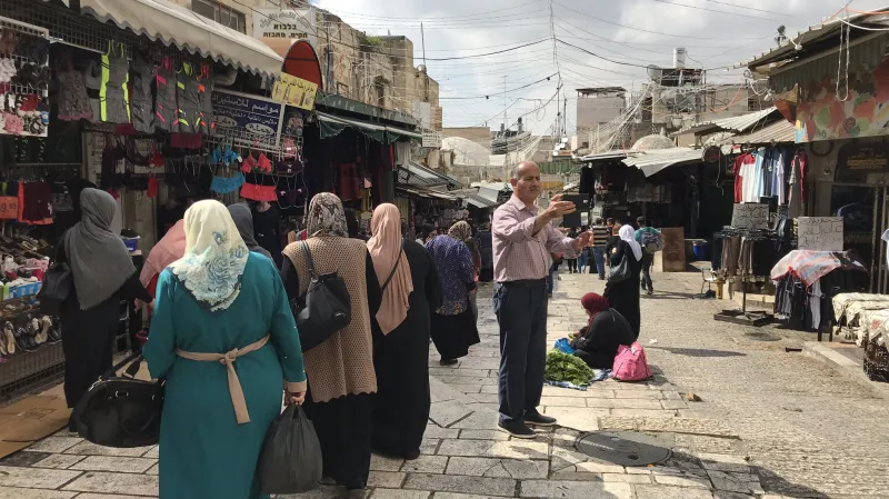 Tržiště ve Starém městě v Jeruzalémě