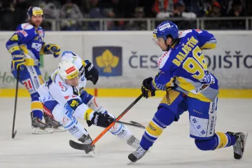 Zlínští v Brně zdemolovali Kometu a zůstali v boji o přímý postup do play-off