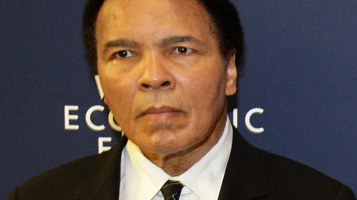 Muhammad Ali, jeden z nejznámějších sportovců s Parkinsonovou chorobou