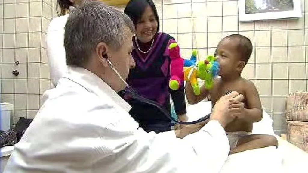 Dítě z Kambodže v motolské nemocnici