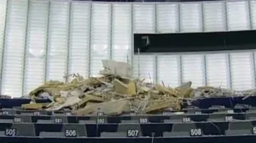 Zřícený strop v Evropském parlamentu