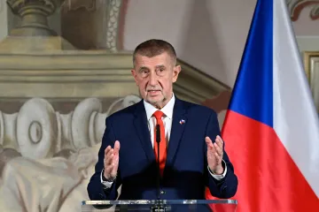 Babiš se Zůnou projednají novou koncepci armády