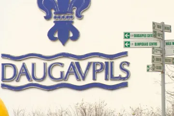 Rusy v Lotyšsku rozděluje postoj k válce. Vedení země považuje jejich část za bezpečnostní riziko