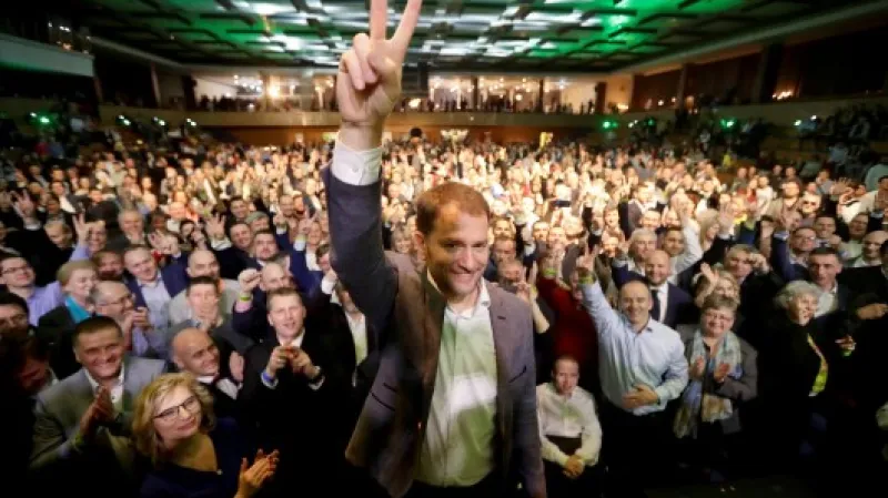 Igor Matovič slaví ve volebním štábu OĽaNO,  Autor: DAVID W CERNY,  Zdroj: Reuters