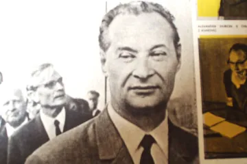 Dubček zemřel na následky autonehody