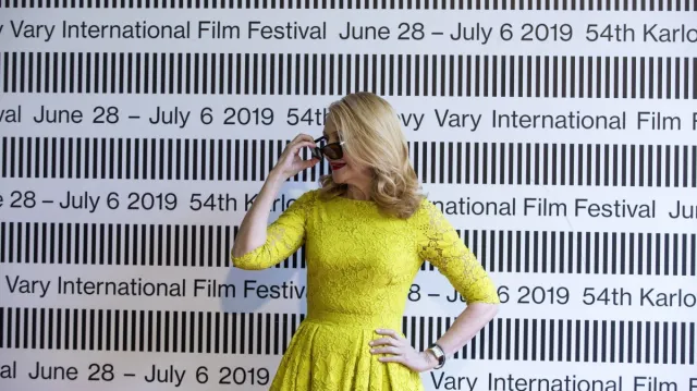 Herečka Patricia Clarksonová přijela do Varů s Řidičským průkazem. Odveze si cenu