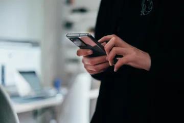 Přihlášení do eDokladů provázejí problémy, i tak si je za dva dny stáhlo přes sto tisíc lidí