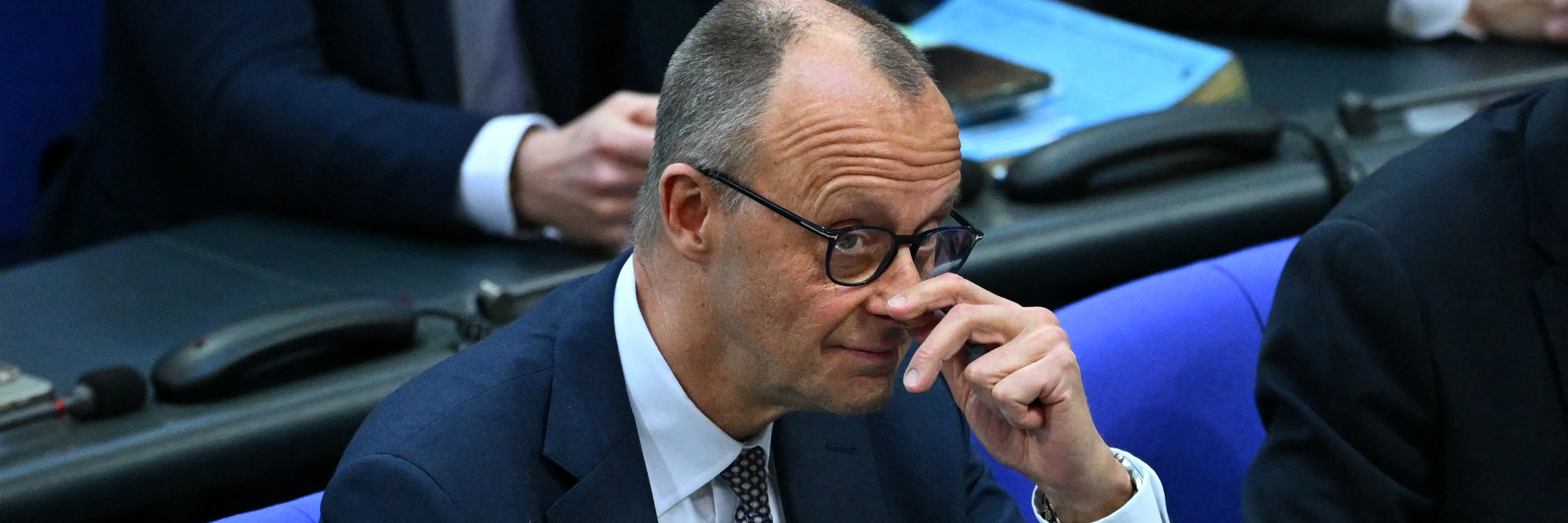 Bundestag schválil obří balík na obranu a infrastrukturu