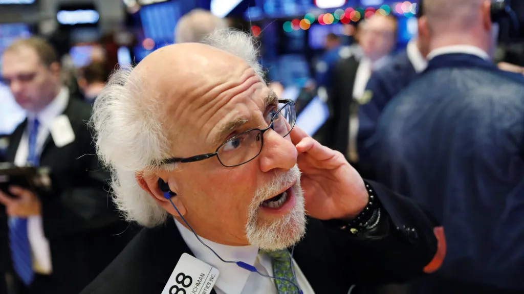 Obchodníky v pondělí překvapil vývoj na americké burze cenných papírů