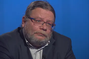 EU by měla předvést v brexitu velkorysost. Jako Češi, když se rozváděli se Slováky, míní europoslanec Vondra
