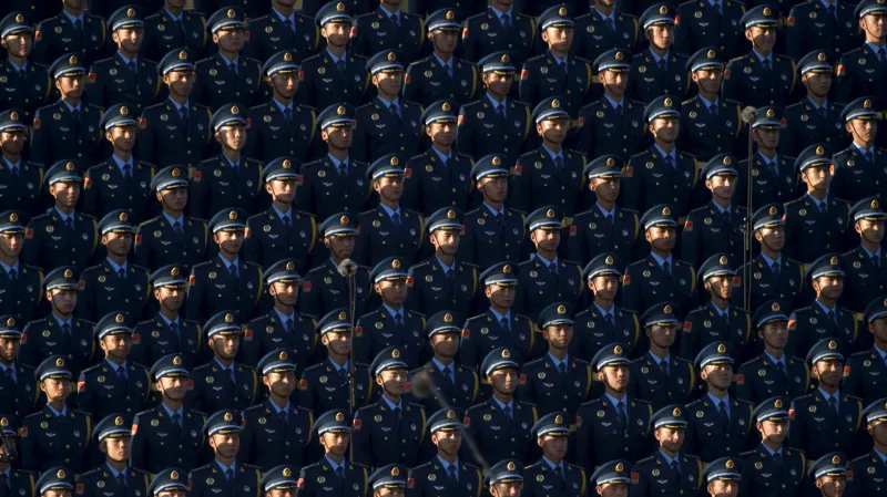 Vojenská přehlídka na náměstí Nebeského klidu ku příležitosti 70. výročí kapitulace Japonska