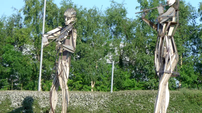 Sochy na hranici mezi Irskem a Severním Irskem