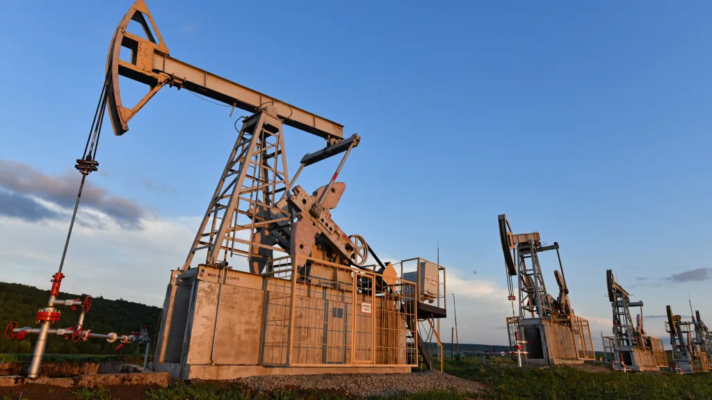 Těžba ropy v Rusku