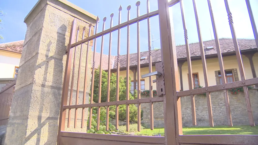 Majetkový úřad se zbavuje bezprizorních nemovitostí