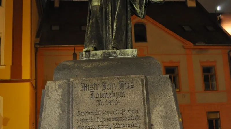 Připomínka 17. listopadu v Lounech