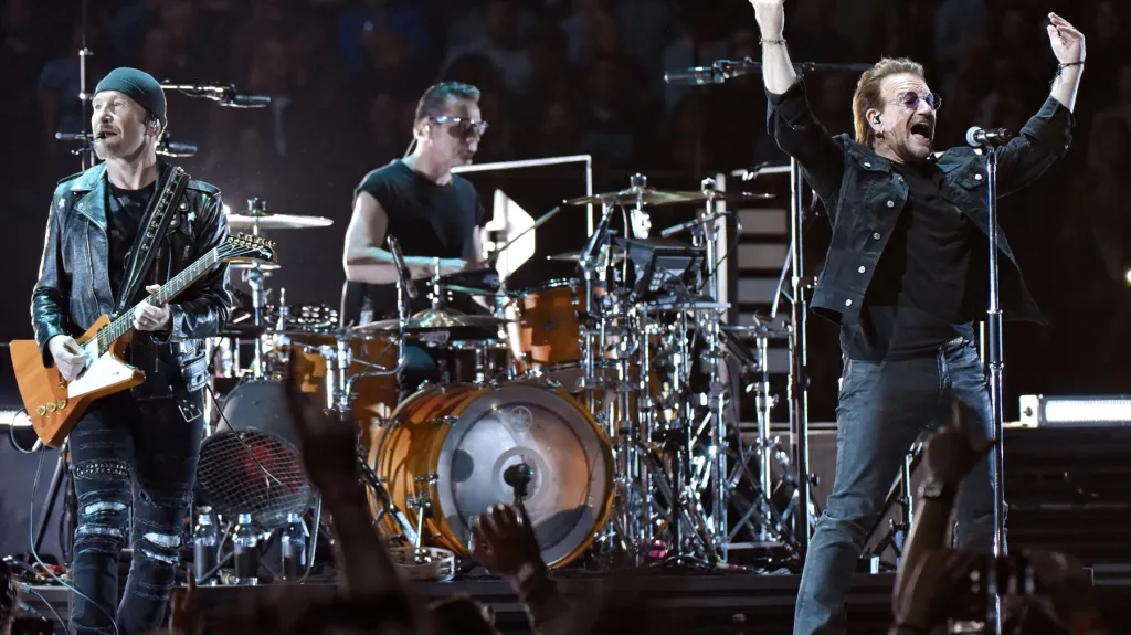 U2