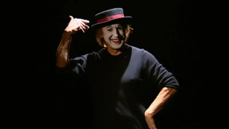 Zemřel Boris Hybner