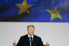 U hranic s Ukrajinou čeká ruská útočná formace, která čítá 87 tisíc ozbrojenců, tvrdí Porošenko
