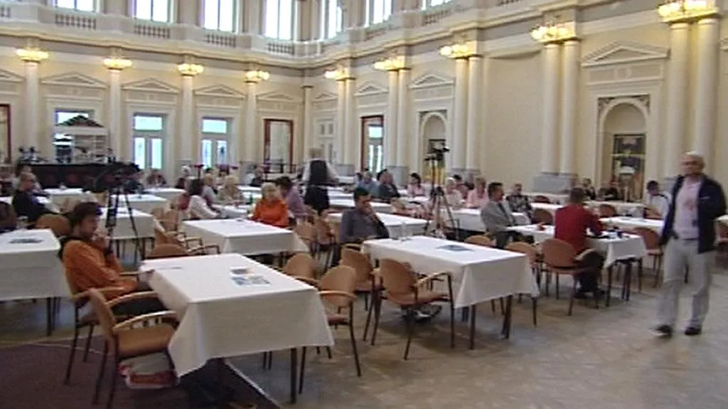 Zasedání zastupitelstva