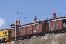 Vlaky se na opravenou trať u Mariánských Lázní vrátí ve čtvrtek večer 