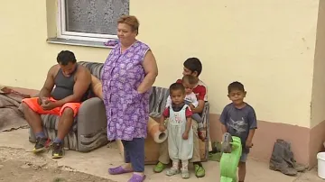 Romové v nové osadě u Letanovců