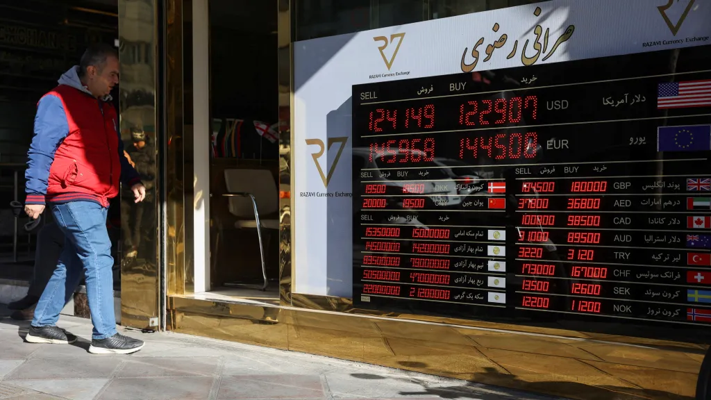 Klesající hodnota íránské měny