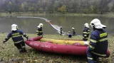 Zásah hasičů na Labi