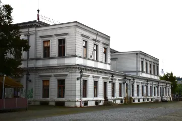 První velká investice do tržnice v Holešovicích prošla pražským zastupitelstvem. Město opraví burzu masa