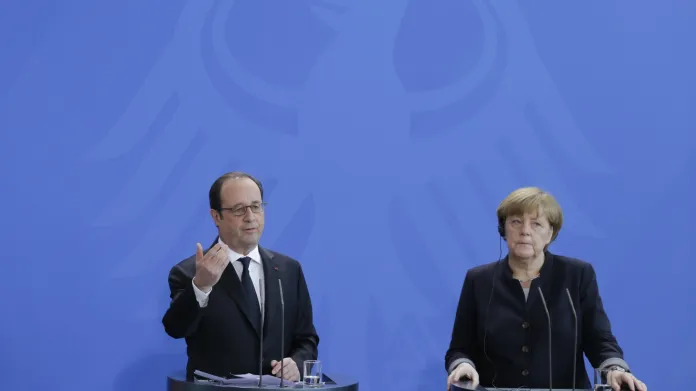 Francois Hollande a Angela Merkelová