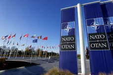 V NATO by letos mělo dojít k obměně vedení. Spekuluje se i o šancích političek střední a východní Evropy