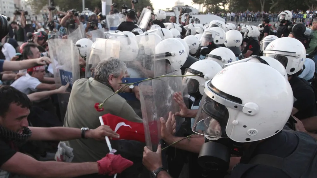 Demonstrace v Istanbulu