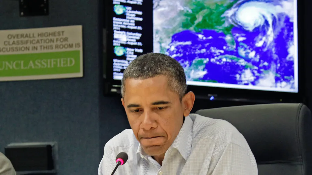 Barack Obama sleduje pohyb hurikánu Irene
