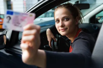 Do konce roku skončí platnost 113 tisíc řidičských průkazů. Úřady ale větší zátěž nepociťují