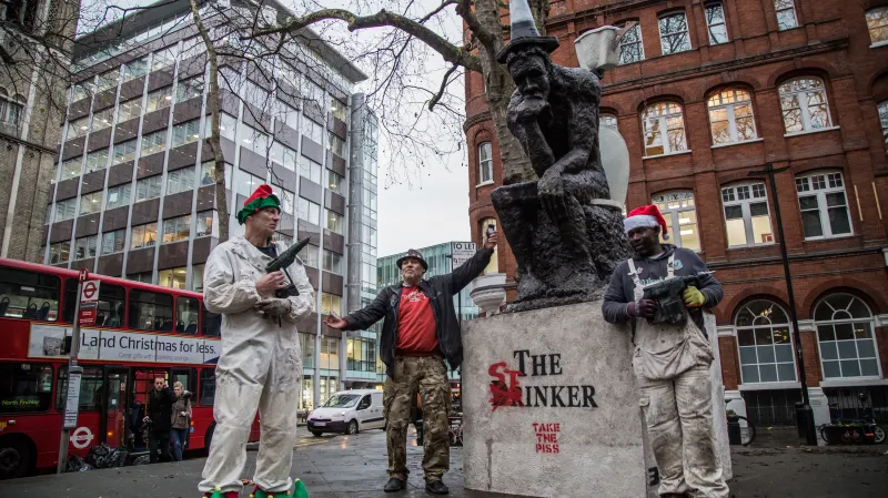 Socha The Stinker od AK47