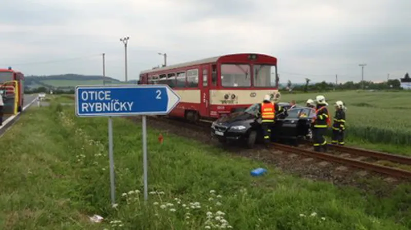 Nehoda na přejezdu na Opavsku
